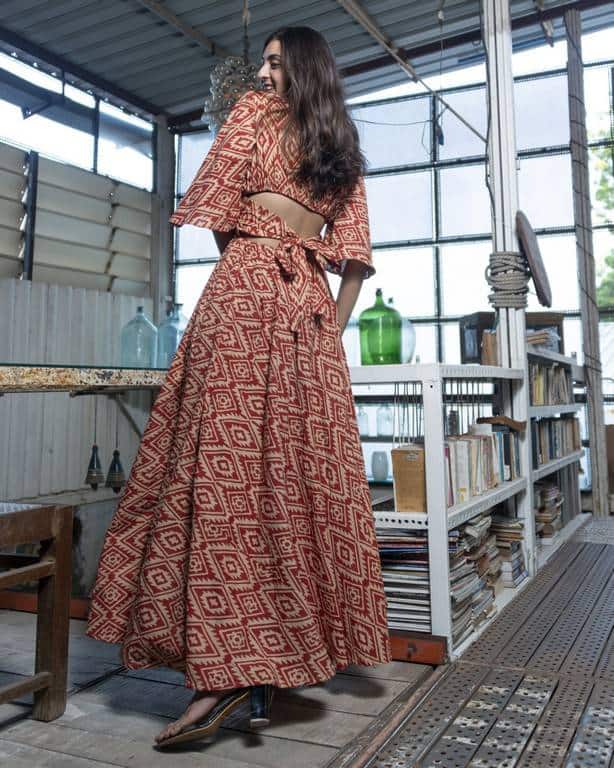 Cinnamon Whirl Slit Kirtle Dress