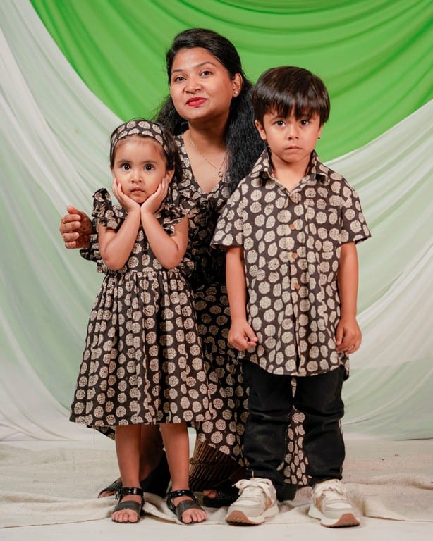 Black Floral Mom Kid Twinning