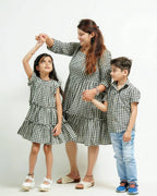 Ikat Checkered Mom Kid Twinning