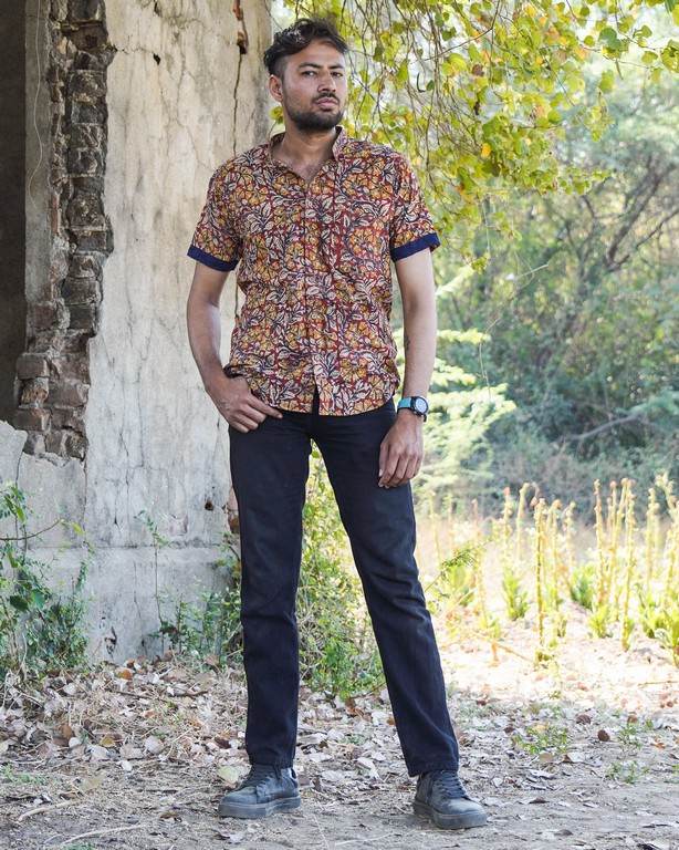 Leafy Wood Blue Shirt Main image