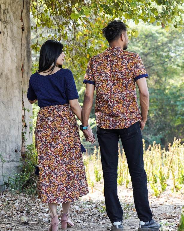 Leafy Wood Blue CutWork Couple Set