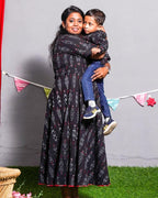 Black Ikat Collared Family Twinning