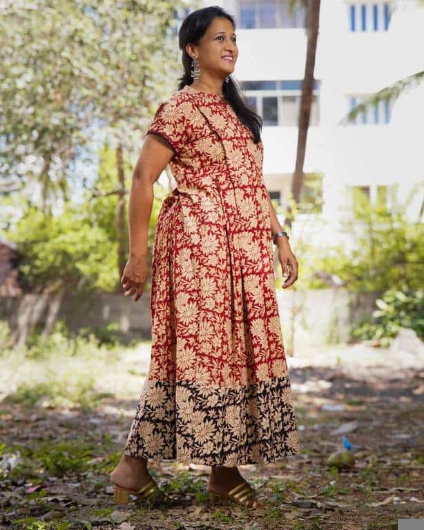Queen Red Maternity Dress