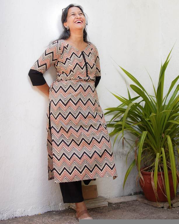 ZigZag Cream Straight Maternity Kurta