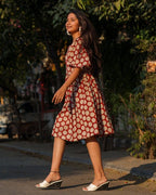 Rosy Vine Short Maternity Dress