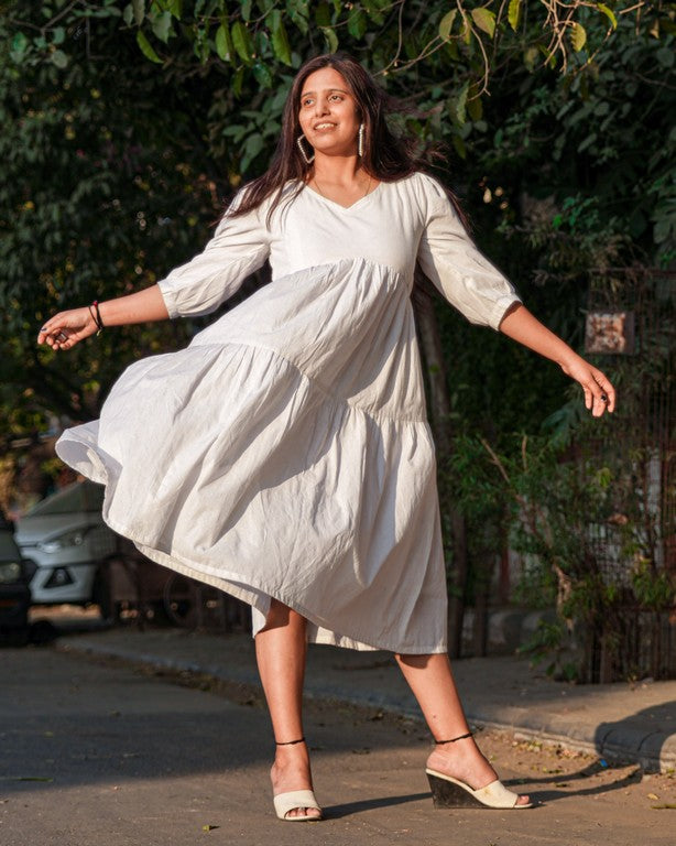 Snowy White Tiered Maternity Dress Secondary image