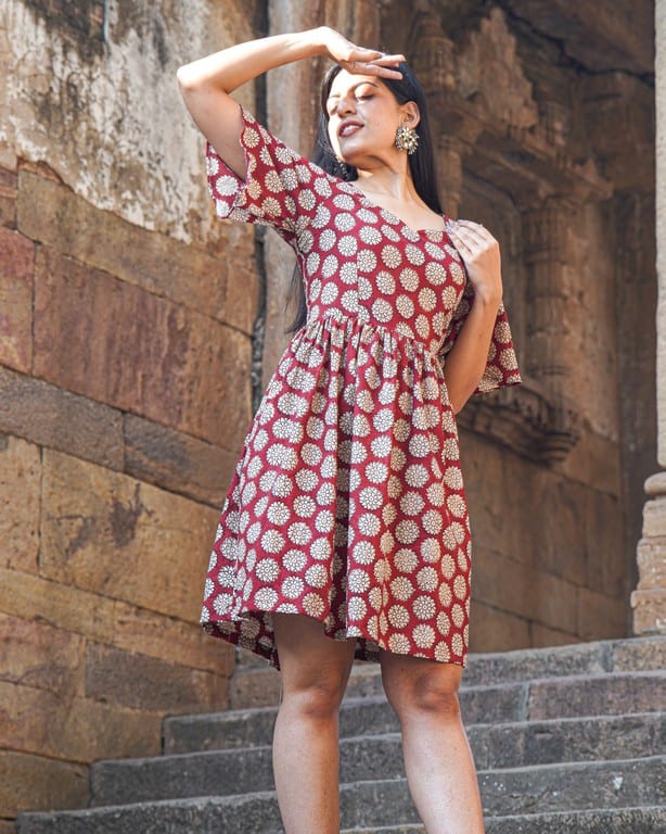Rosy Vine Short Dress