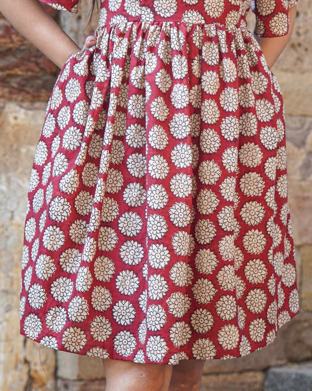 Rosy Vine Short Dress