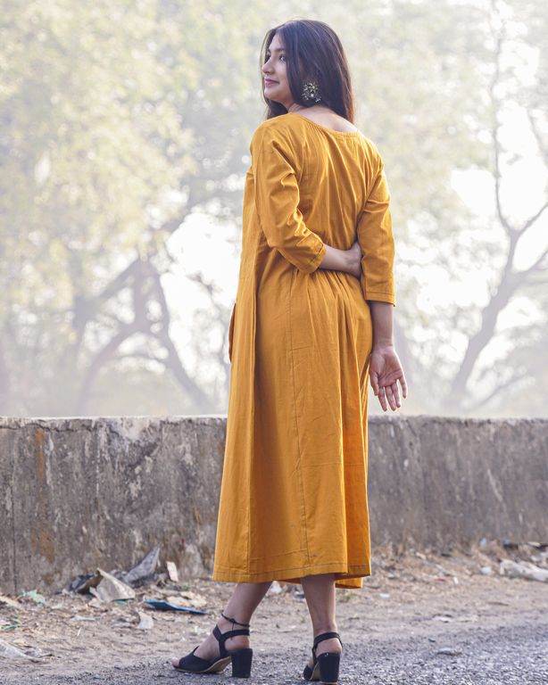 Sandy Gold Dress