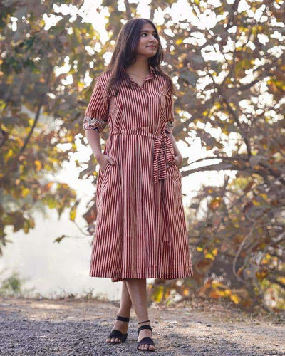 Brick Red Collared Dress with Belt