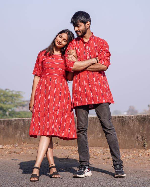 Red Shift Ikat Couple Set Main image