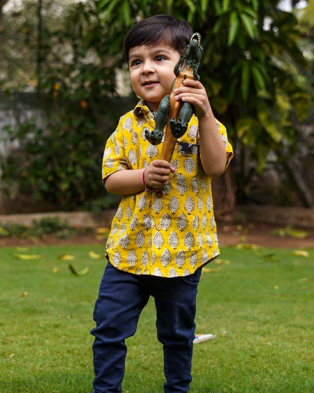 Leafing Yellow Kids Shirt
