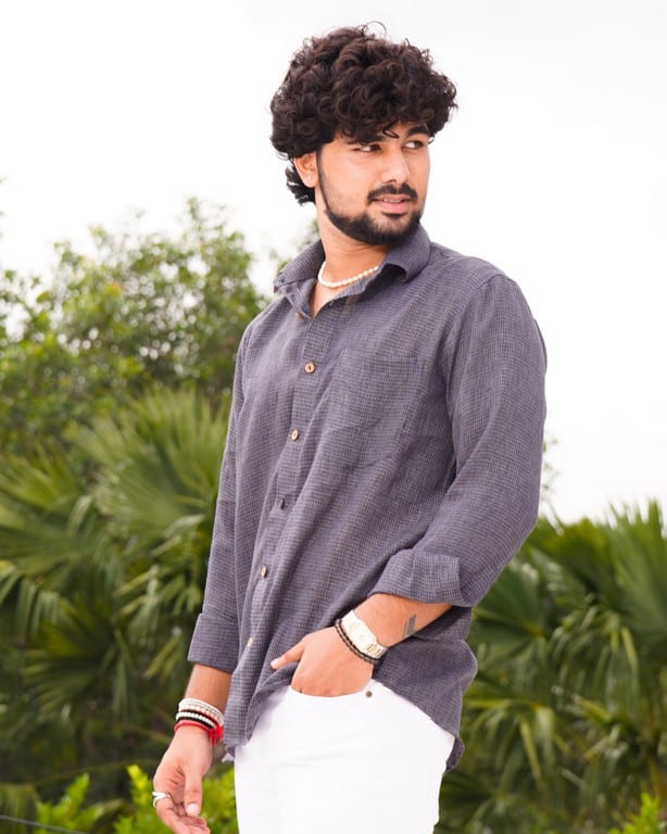 Grey Checkered Shirt Secondary image