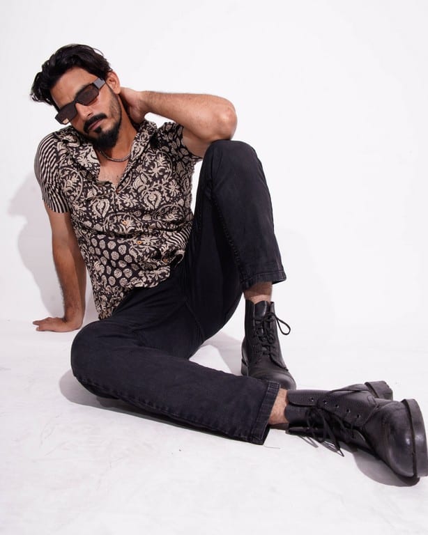 Blooming Black Jumble Shirt