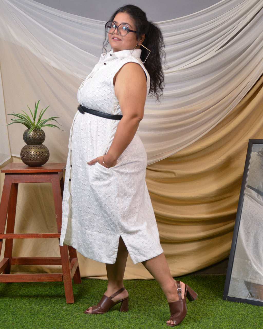 White Cutwork Collared Plus Size Dress