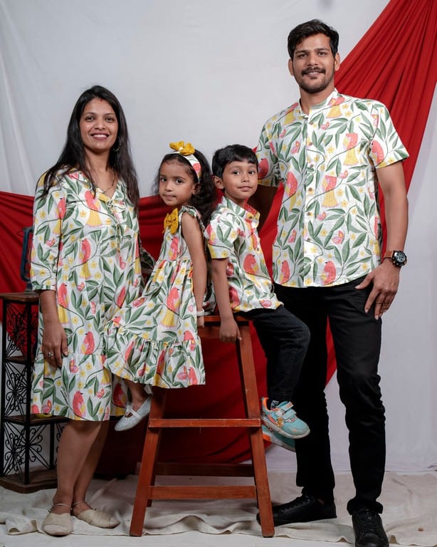 White Bird Short Family Set