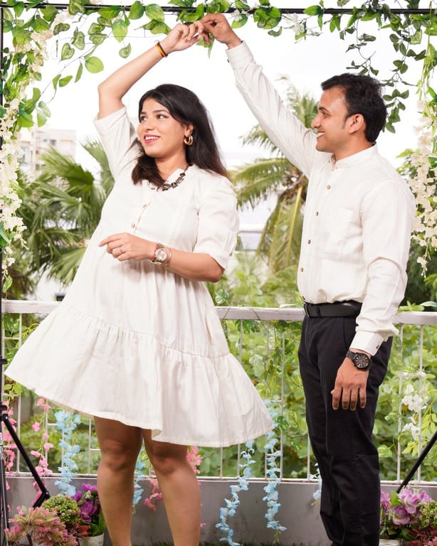 Starry White Short Nursing Dress