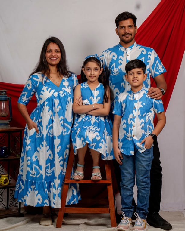 Blue Lisa Family Set