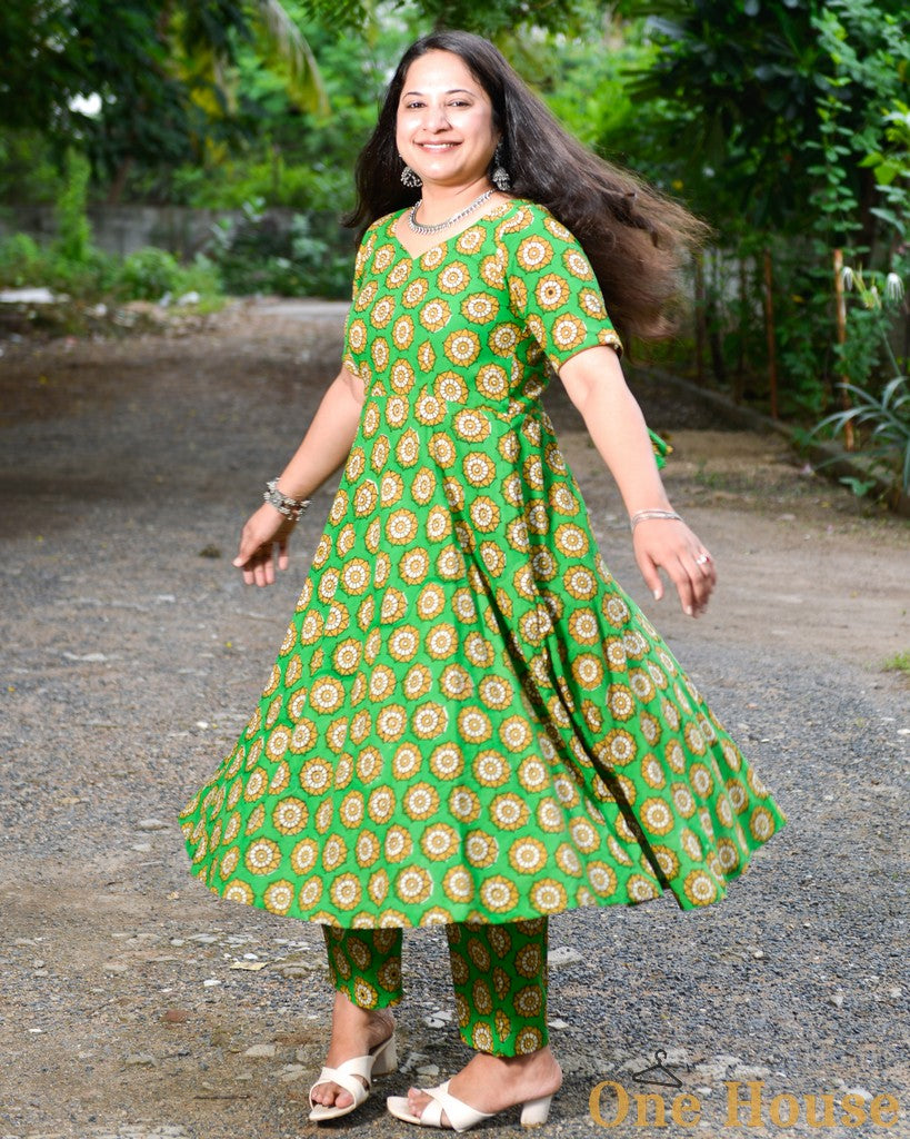 Green Pinwheel Anarkali Maternity Coord Set