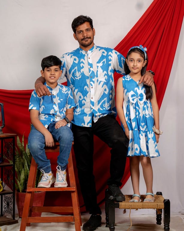Blue Lisa Family Set
