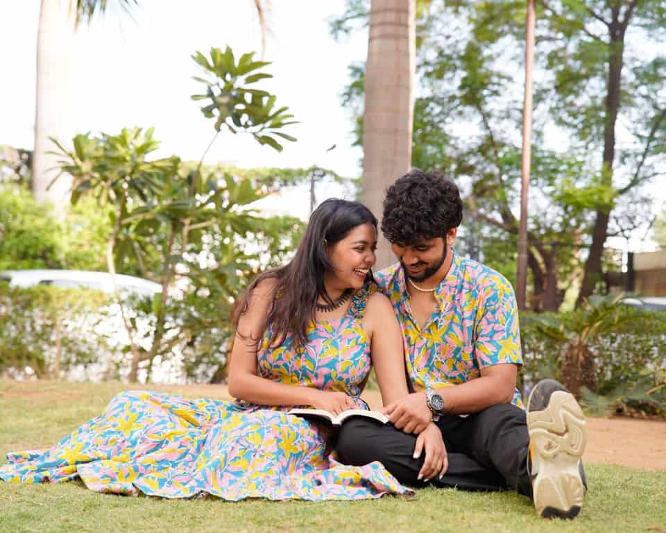 Tulip Vine Long Frill Couple Set