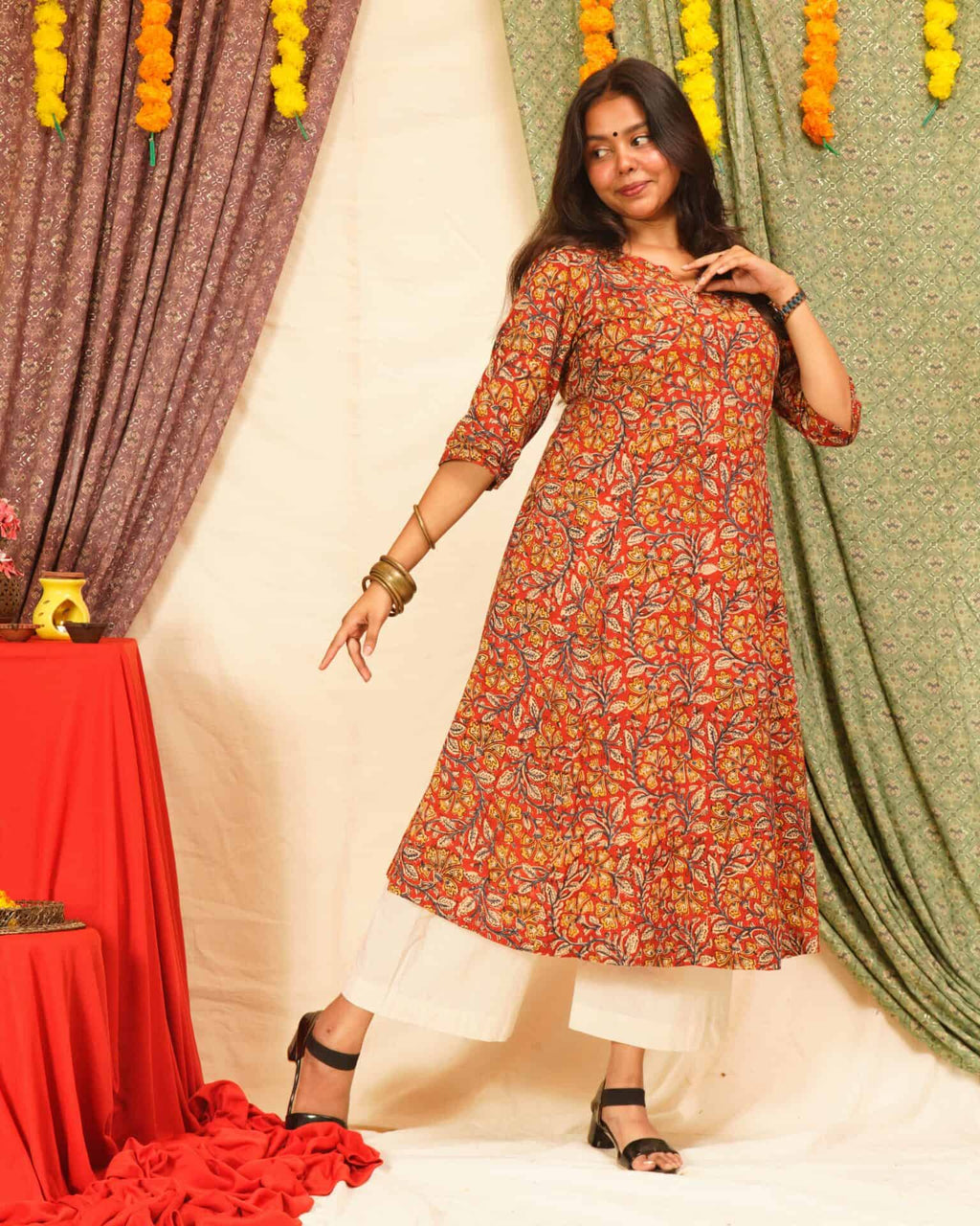 Red Floral Kiara Dawn Kurta