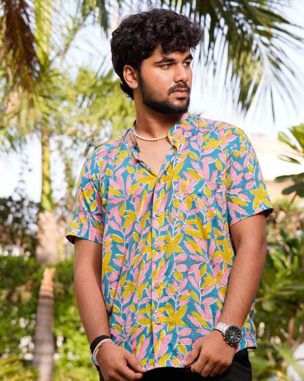 Tulip Vine Shirt Secondary image