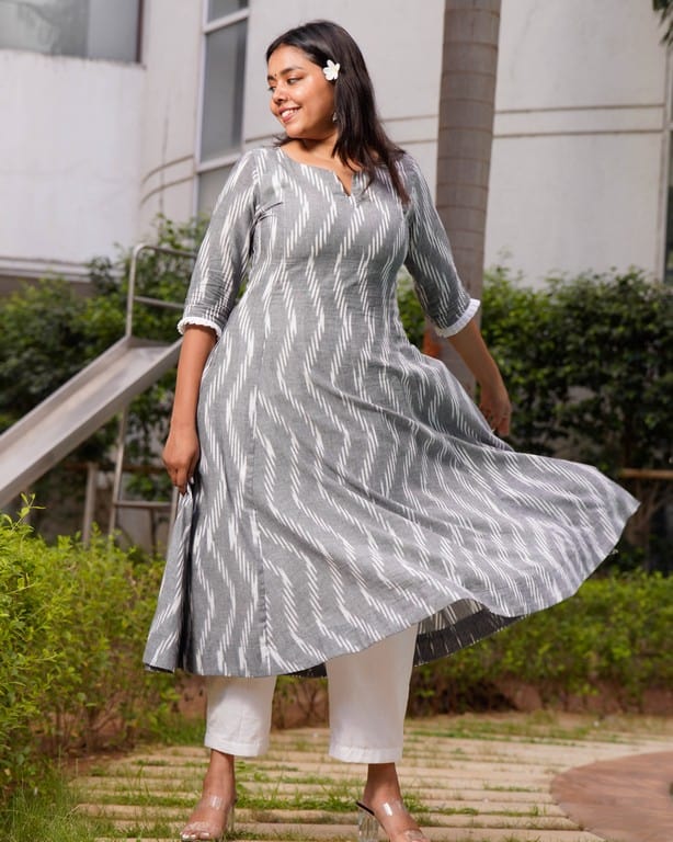 Grey Blast Kali Kurta