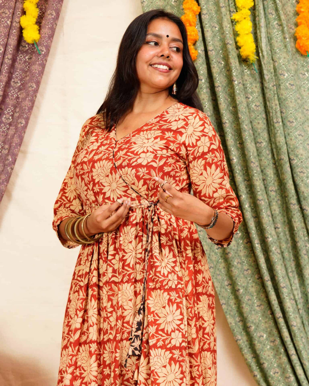 Queen Red Floral Angrakha Maternity Dress Set