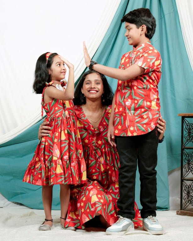 Red Bird Short Mom Kid Twinning
