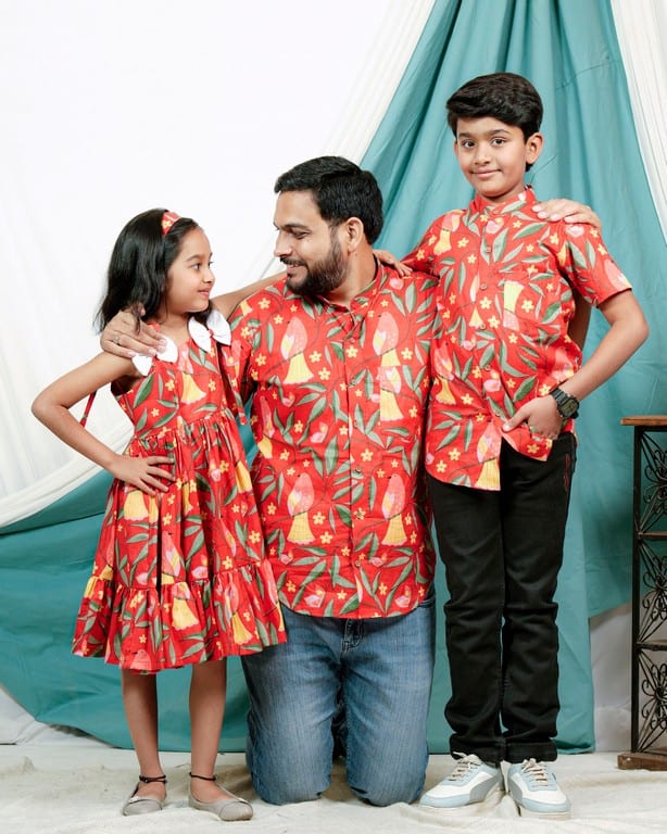 Red Bird Short Family Set