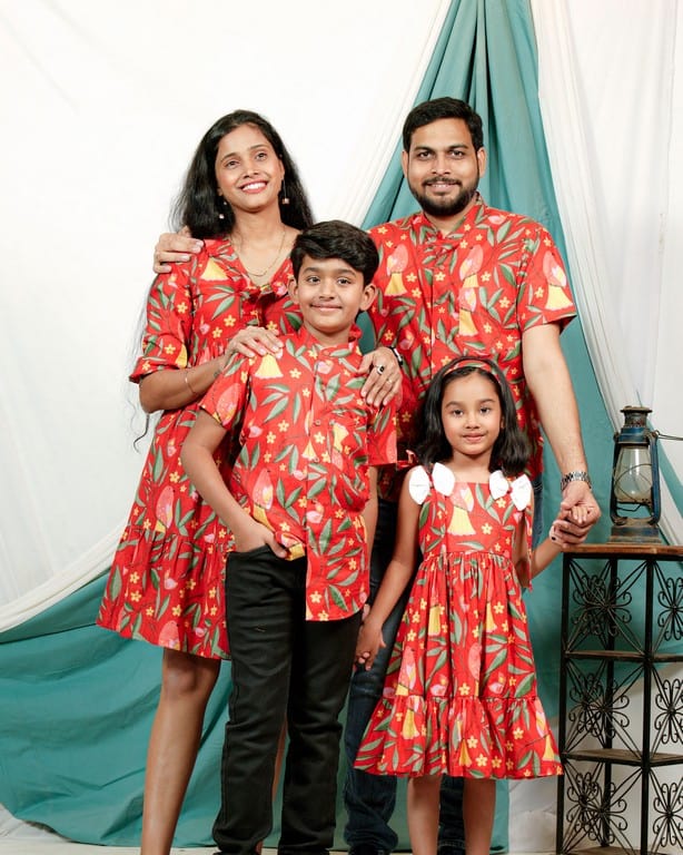 Red Bird Short Family Set