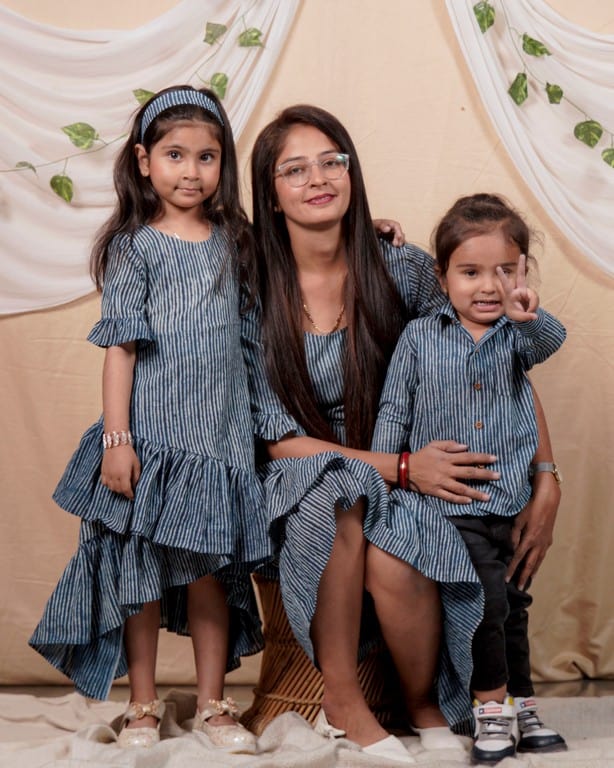 Indie Lines Senorita Mom Kid Twinning