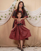 Beetroot Diverting Threads Mother Kids Twinning