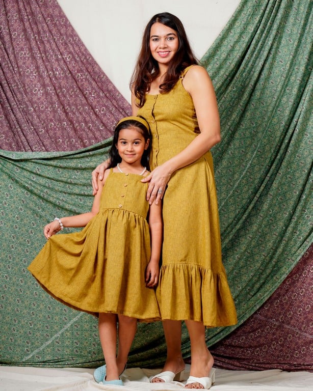 Mustard Checkered Strappy Mother Daughter Twinning