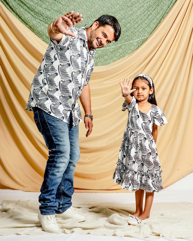 Zebra Print Father Daughter Twinning Secondary image
