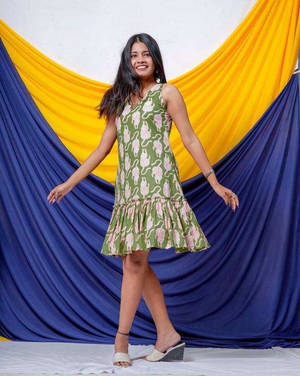Green Kitty Short Frill Dress