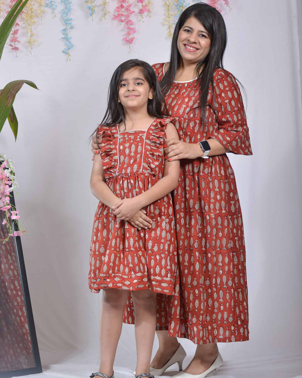 Fish Red Mother Daughter Twining
