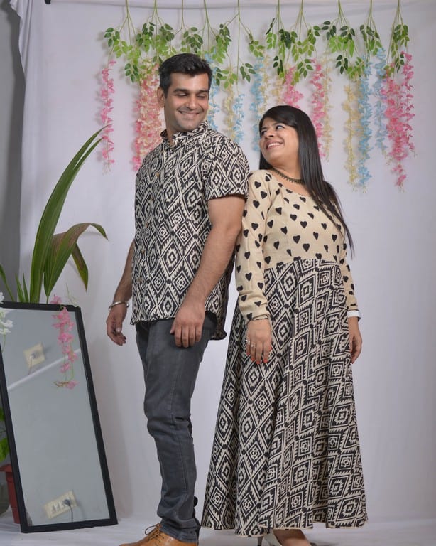 Cinnamon Black Couple Set