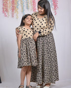 Cinnamon Black Whirl Mother Daughter Twinning