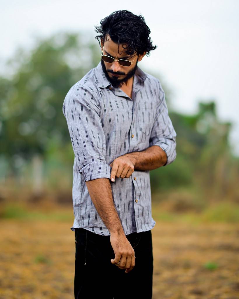 Groovy/Gaura Grey Shirt Secondary image