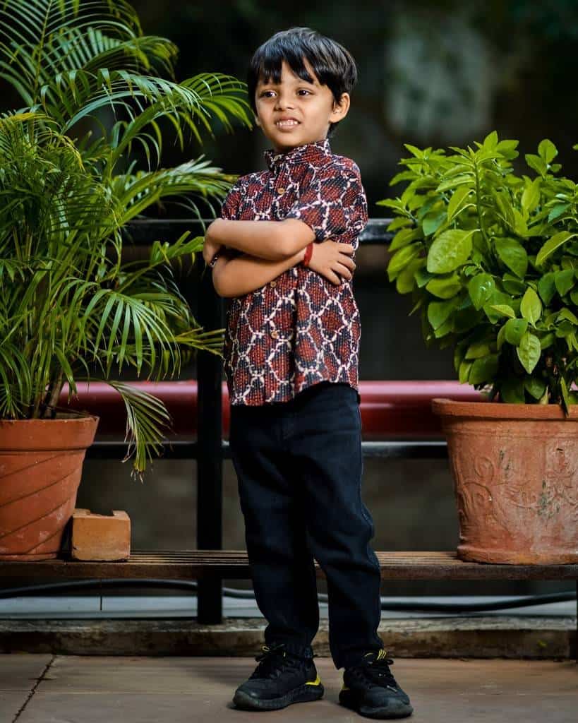 M&M Black Kids Shirt Secondary image