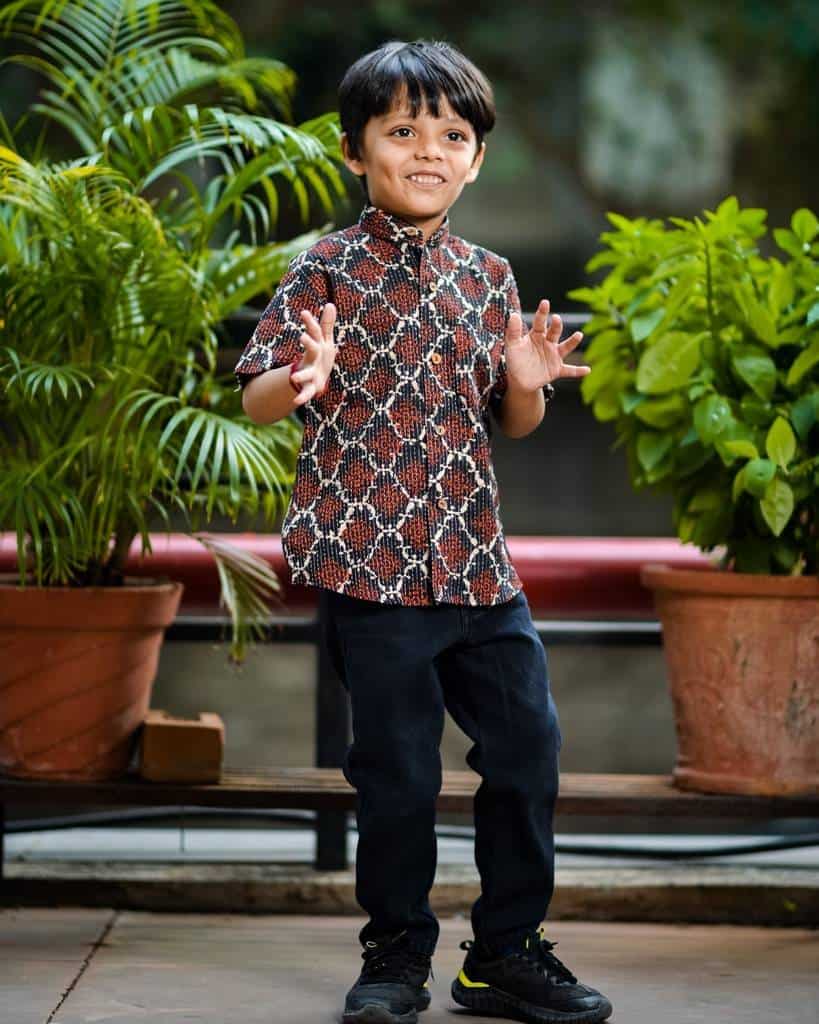 M&M Black Kids Shirt Main image