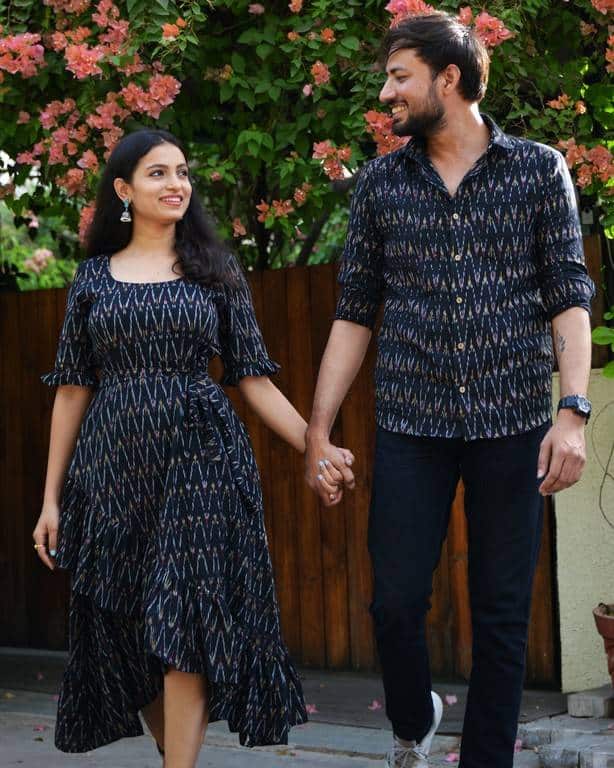 Jazzy Black Senorita Ikat Couple