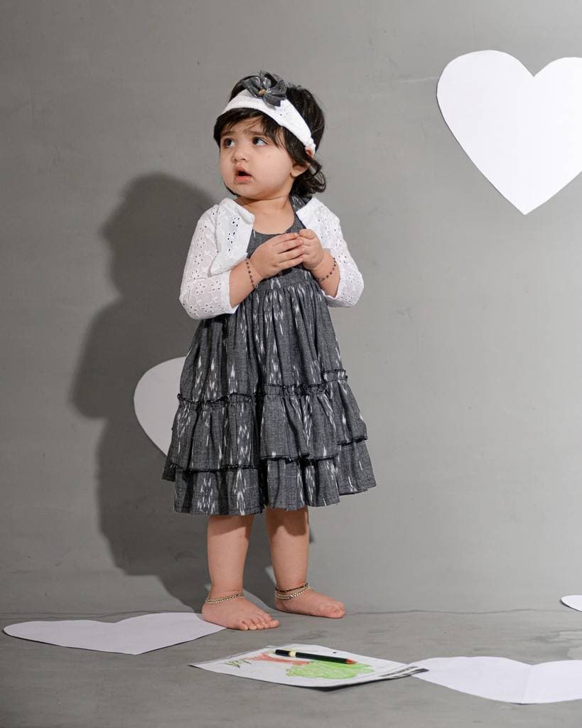 Grey Glam Family Main image