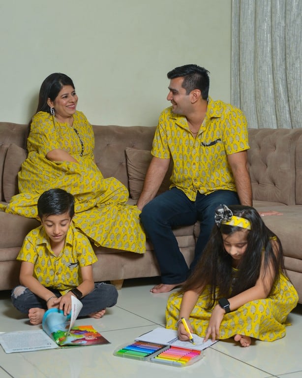 Leafing Yellow Family Set
