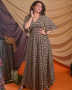 Cinnamon Black Slit Kirtle Family Set