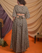 Cinnamon Black Slit Kirtle Dress