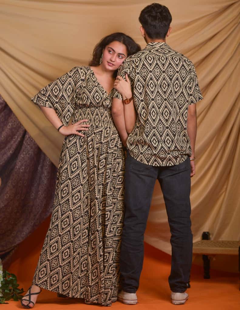 Cinnamon Black Slit Kirtle Couple Set