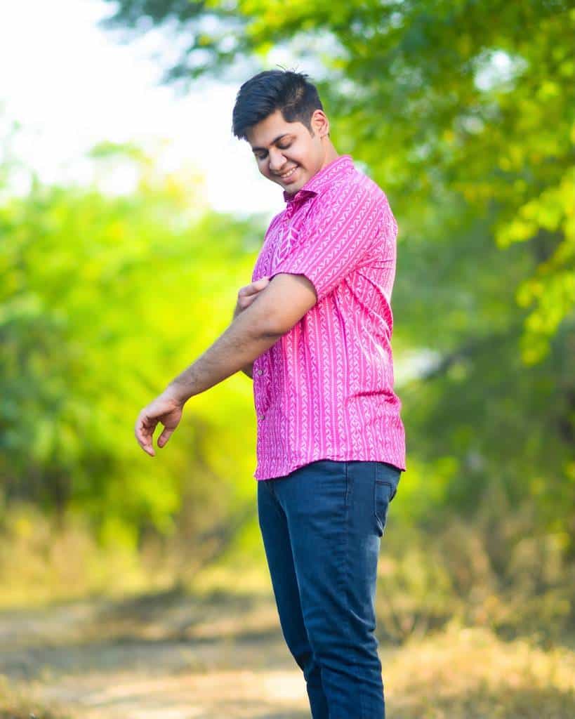 Leafing Pink/ Flamingo Pink Shirt